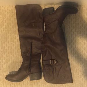 Steve Madden brown leather boots